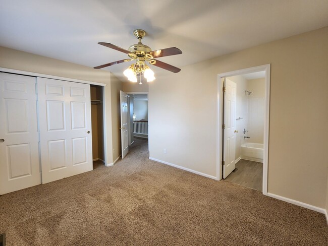 Building Photo - Great Saddle Rock Heights Home! 5 Bedroom ...
