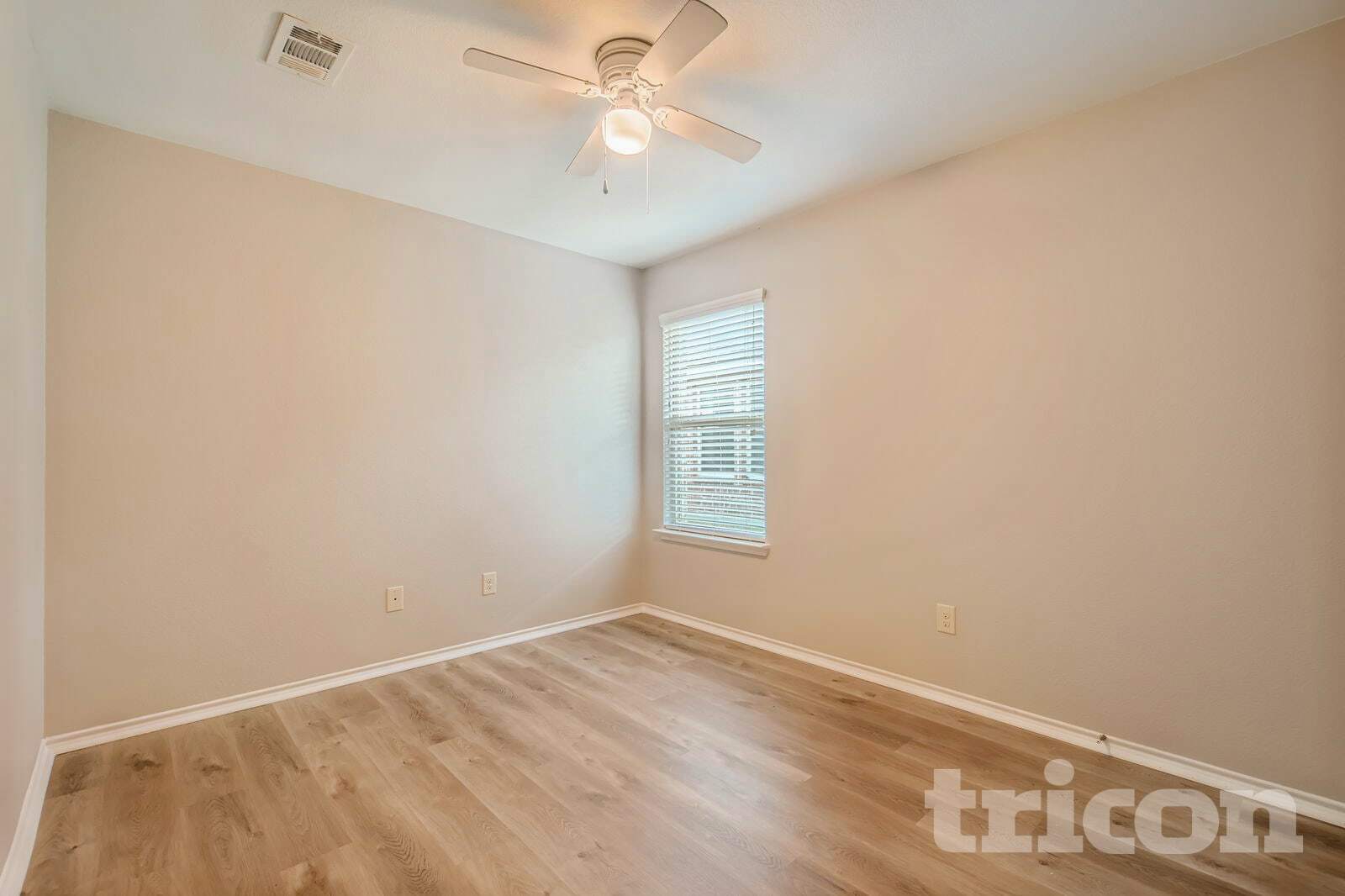 Building Photo - 3205 Emory Oak Way