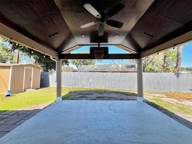 Building Photo - 6102 McKinstry Blvd