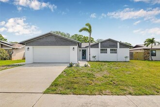Building Photo - Charming 3-Bedroom Home with Large Fenced ...