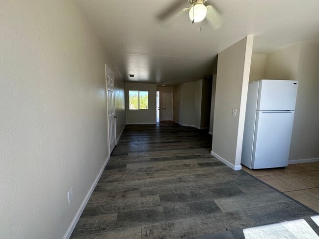 Building Photo - 61859 Desert Air Rd