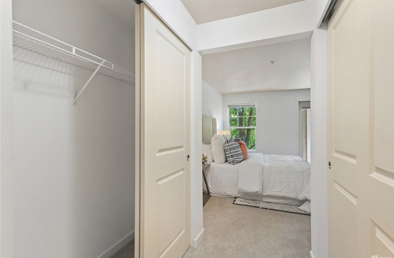 Building Photo - 7711 NE 175th St