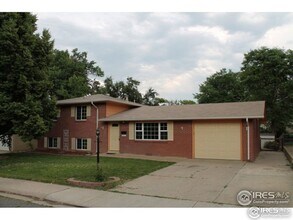 Building Photo - Home in Parkside Subdivision