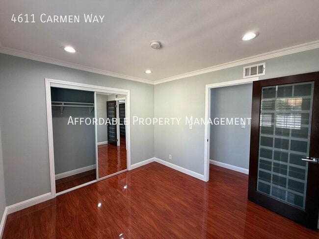 Building Photo - 4611 Carmen Way