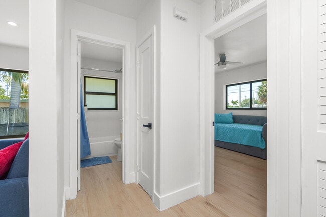 Building Photo - 303 De Carie St