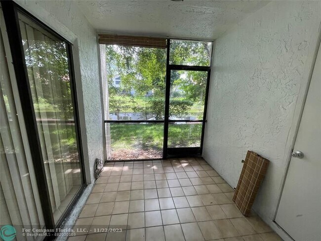 Building Photo - 12222 Royal Palm Blvd