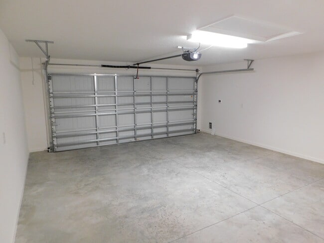 Building Photo - 1622 Rowell St