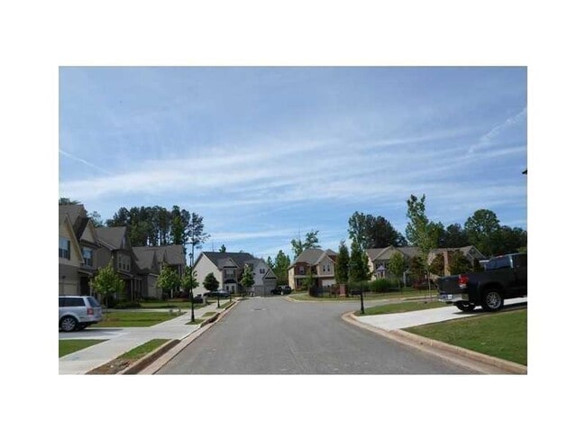 Building Photo - 3095 Carrick Rd