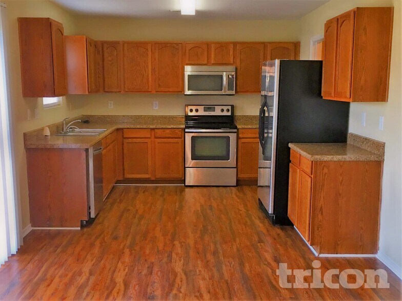 Building Photo - 12515 Dervish Ln
