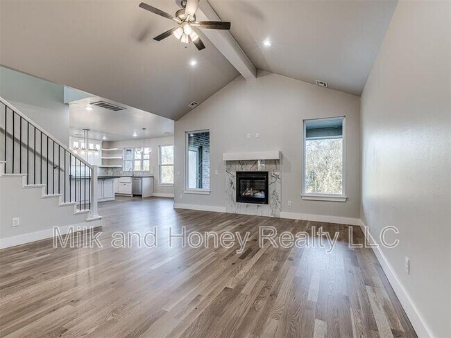 Building Photo - 4308 Luke Ln