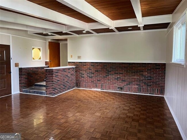 Building Photo - 331 N Coleman Rd