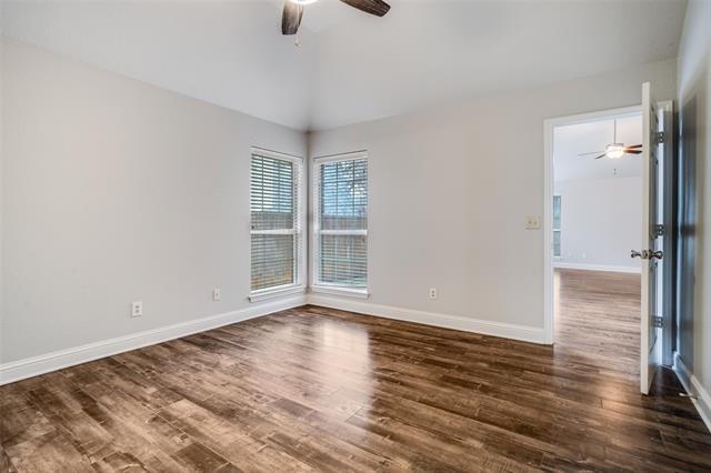 Building Photo - 507 Glenn Ln