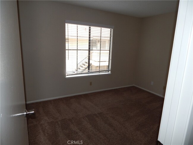 Building Photo - 7703 Riverdale Wy