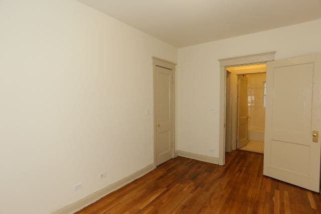 Building Photo - 4710 N Racine Ave