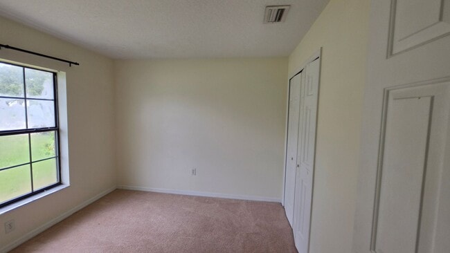 Building Photo - 4659 Treasure Cay Rd