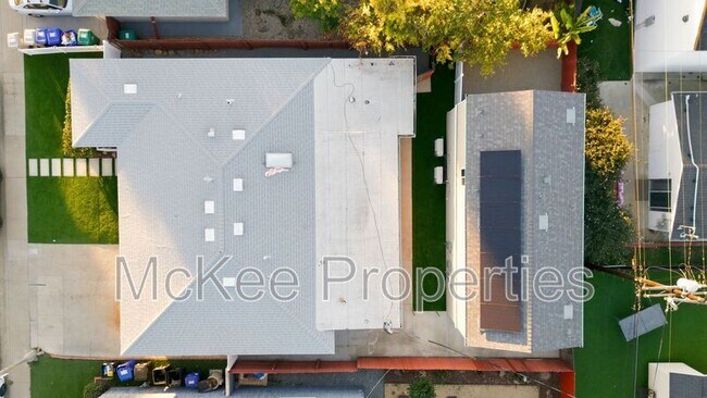 Building Photo - 6174 Dorothy Dr