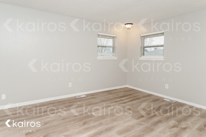 Building Photo - 2501 SW 91st St