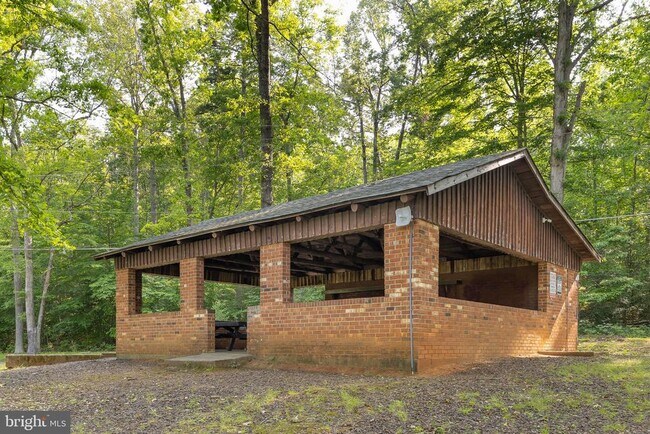 Building Photo - 13410 Wilderness Park Dr