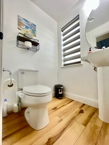 Building Photo - 2880 Patcham Cmn