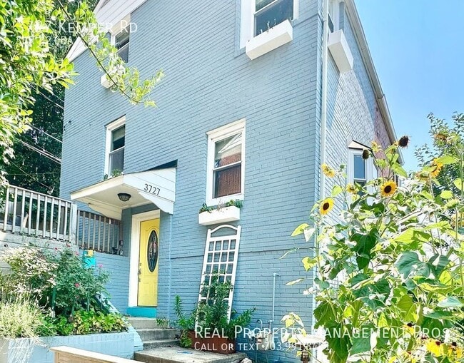 Primary Photo - 3727 S Kemper Rd