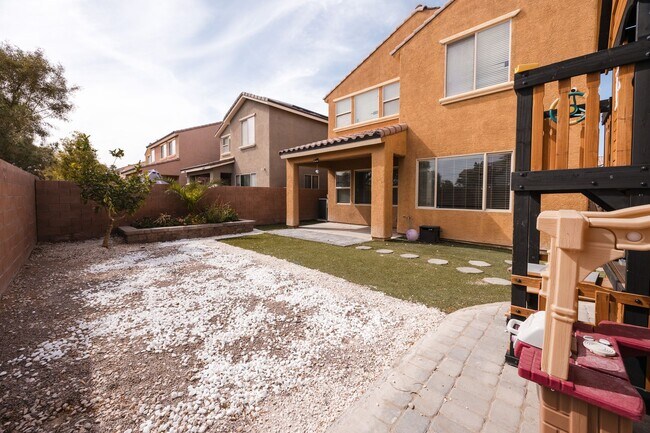 Building Photo - 8253 Arden Landing Pl