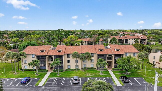 Building Photo - 624 Sea Pine Way