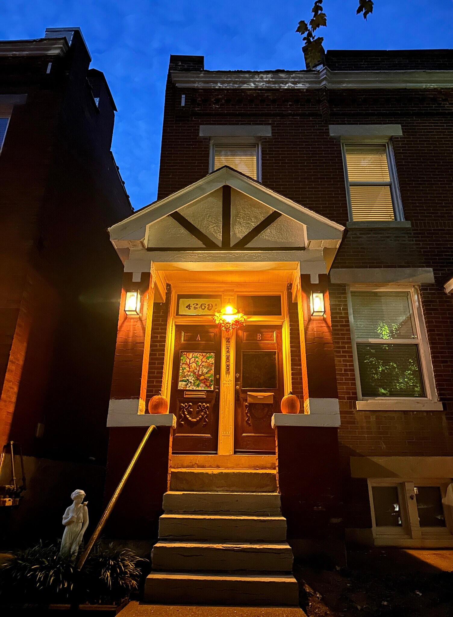 Building Photo - 4269 Botanical Ave
