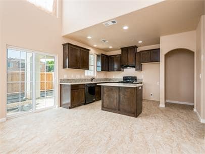 Building Photo - 1146 Goble Ct