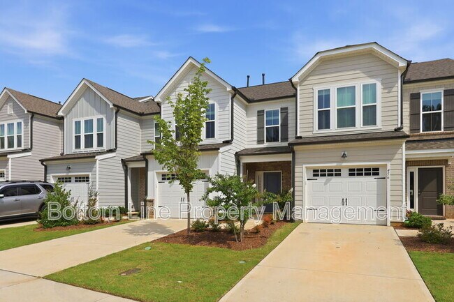 Building Photo - 460 Glen Clova Dr