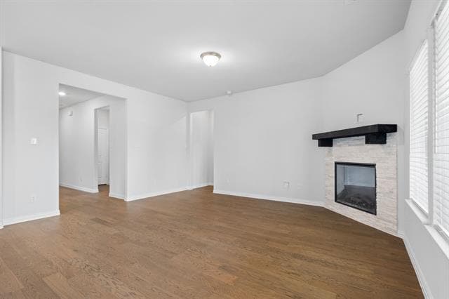 Building Photo - 2100 Briar Rose Dr