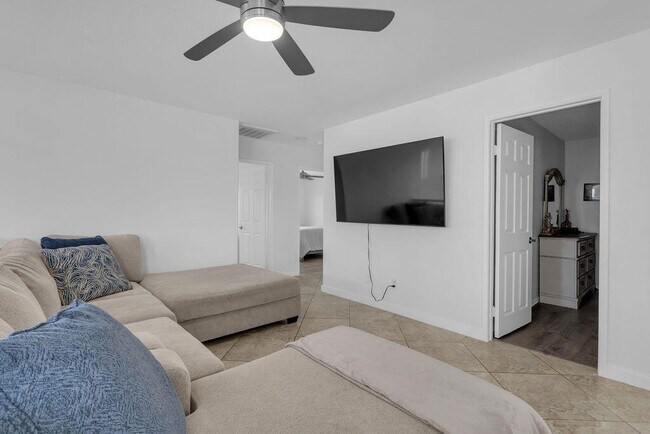 Building Photo - 82540 Lordsburg Dr