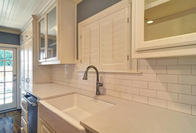 Building Photo - 4417 Normandy Ave