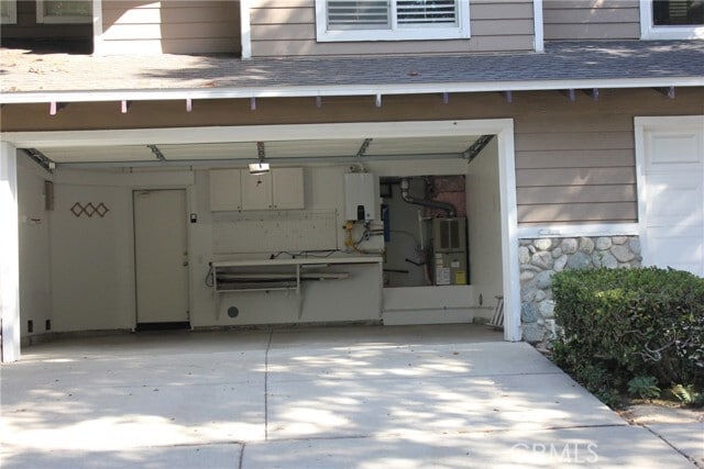 Building Photo - 563 E City Ct