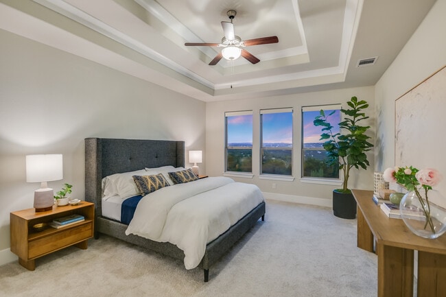 Building Photo - 2610 Sunset Vista Cir