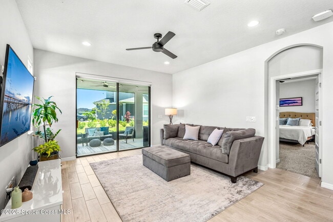 Building Photo - 3194 Blazing Star Dr