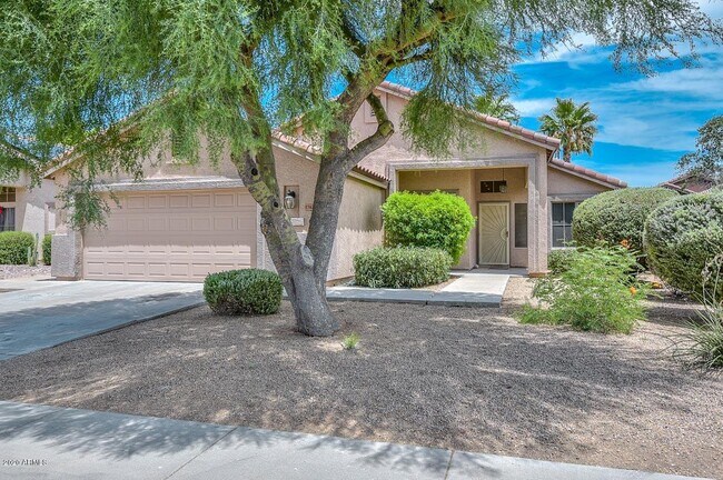 Building Photo - 7472 W Potter Dr