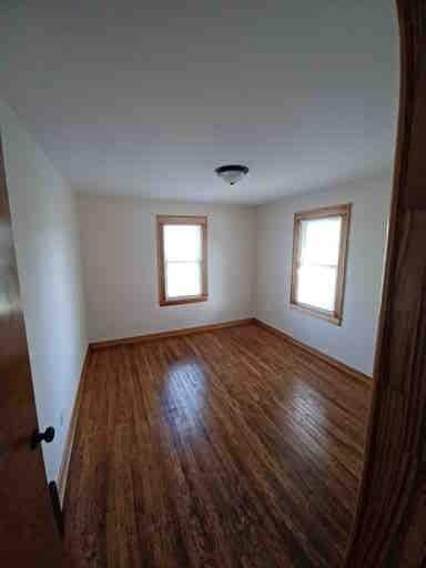 Building Photo - 3913 Electric Ave