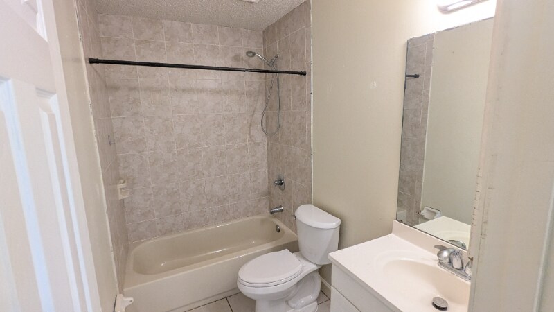 Building Photo - 4531 Ballentine Ct