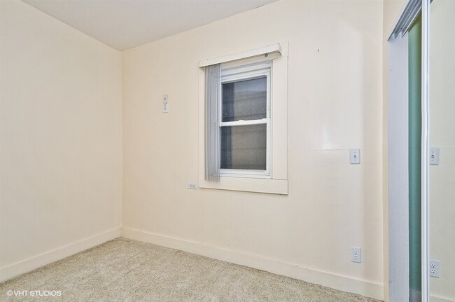 Building Photo - 2453 N Campbell Ave