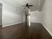Building Photo - 314 Ardale Dr