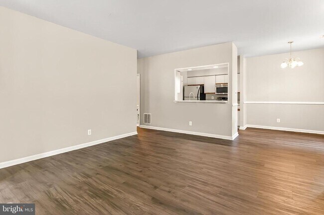 Building Photo - 12253 Fort Buffalo Cir
