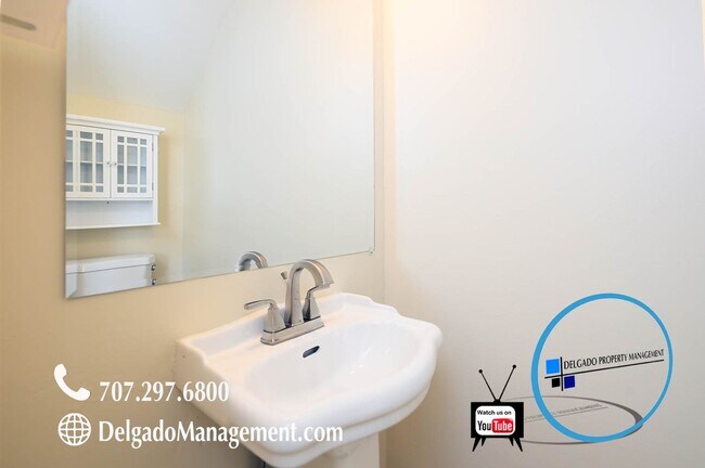 Building Photo - Benicia! Beautiful remodeled 3Bd townhouse