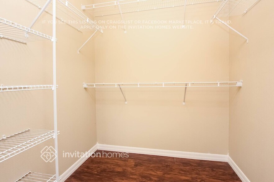 Building Photo - 1508 Heberling Ave