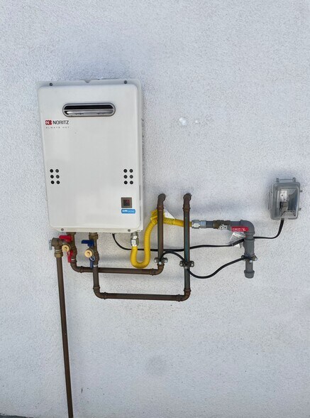 Tankless Water Heater - 3542 W 132nd St