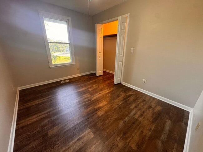 Building Photo - 375 Buck Island Dr