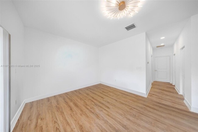 Building Photo - 2900 Hidden Harbour Ct