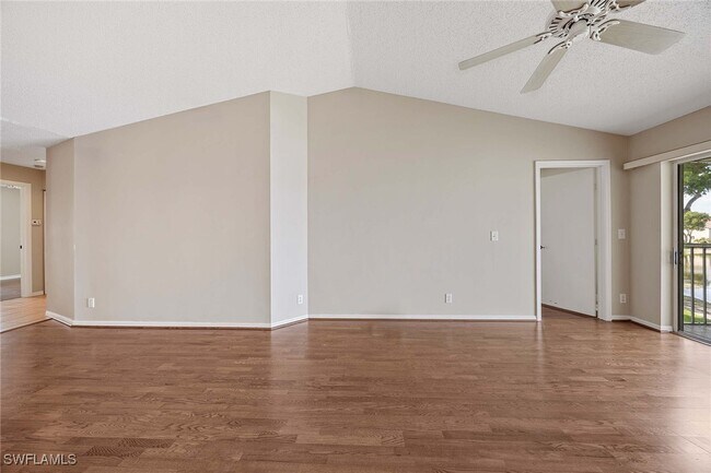 Building Photo - 7784 Emerald Cir