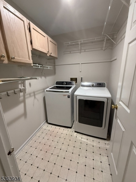Building Photo - 88 Sapphire Ln