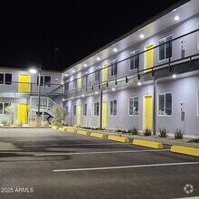 Building Photo - 23 E Illini St