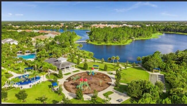 Building Photo - 12432 Palatka Dr